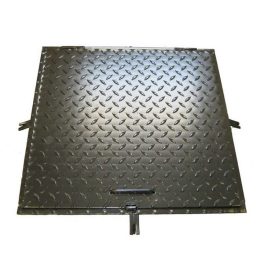 Aknafedlap 70x70 zárható festett